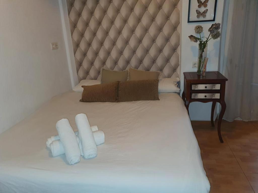 Hostel-Toni Trajano 37 Sevilla